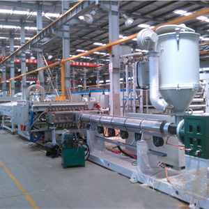 Efficient pc hollow sheet extrusion line