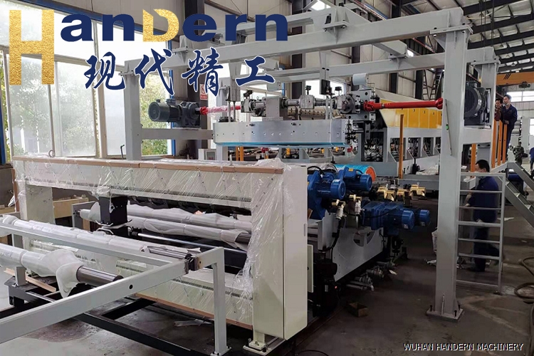 Introduction to LCP casting film extrusion production line