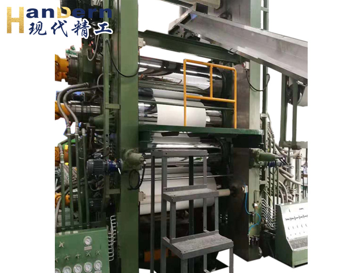 Stone paper rolling paper machine