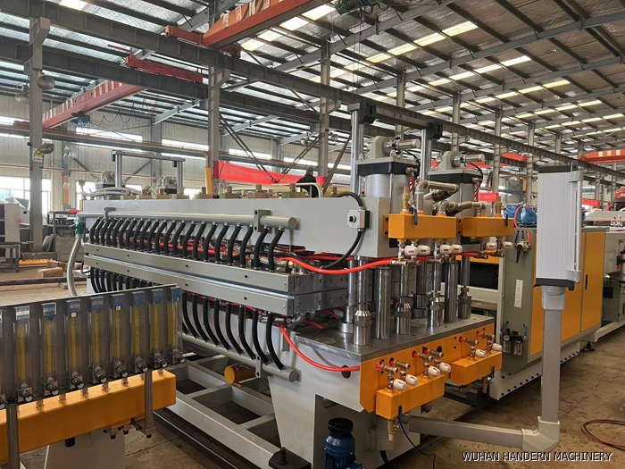 twin screw hollow sheet production line 2