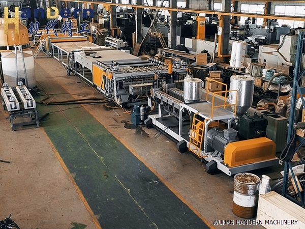 plastic hollow board production line