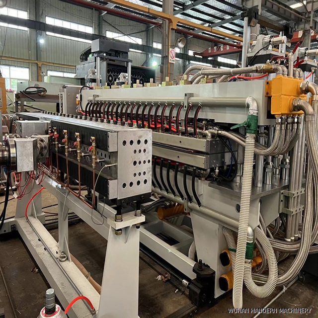 Plastic hollow board production line