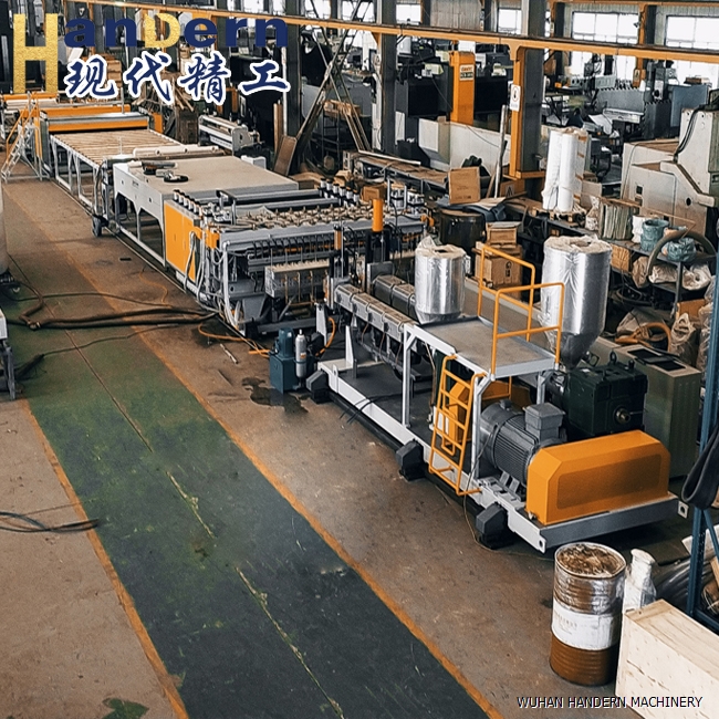 Hollow board production machinery for stone plastic boxes