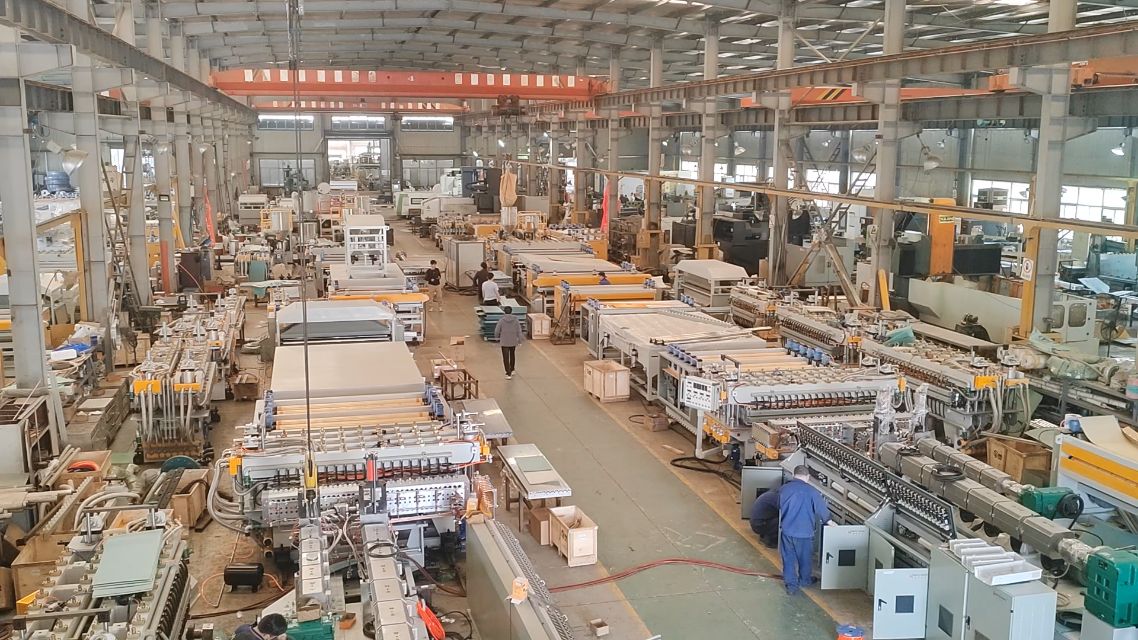 high-filled phosphogypsum hollow sheet extrusion line turns chemical solid waste into